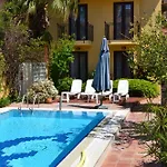Otel Danlin 2*