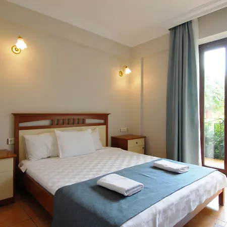 Hotell Danlin 2*