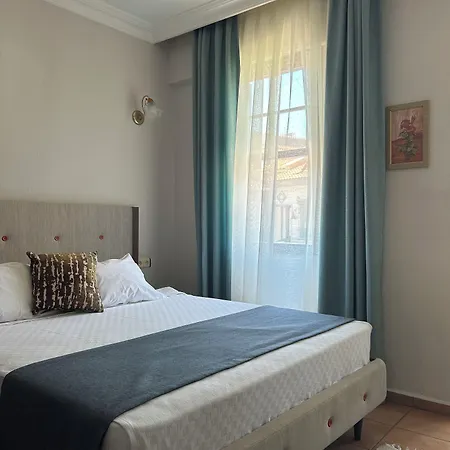 Danlin Otel 2*